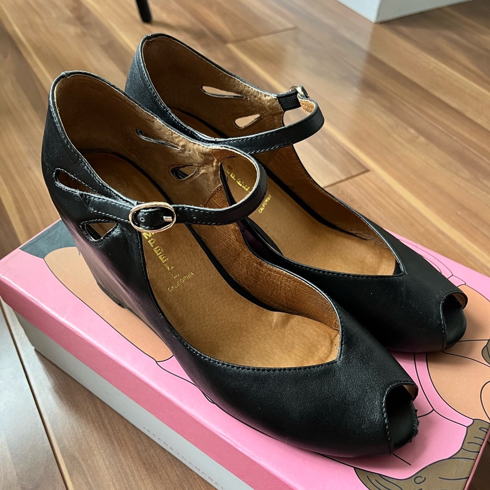 JEFFREY CAMPBELL Leather Wedges (Sz 8.5)